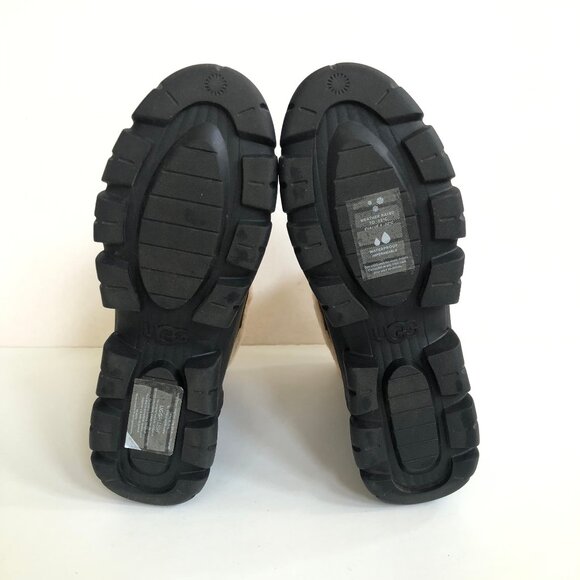 UGG ADIROAM HIKER SHORT CHESTNUT WATERPROOF SHEARLING LINED Boots - Picture 5 of 6